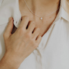 Moedermelk - 'Cushion cut' edelsteen - Ketting - Afbeelding 2